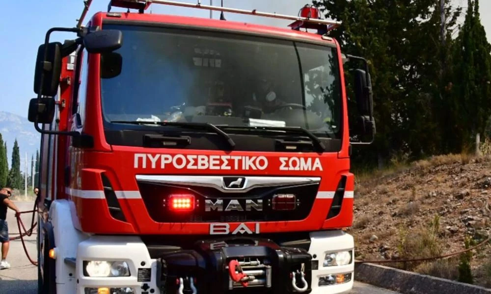 Φωτιά έπιασε σε διαμέρισμα στην Πάτρα - Απομακρύνθηκαν έγκαιρα οι ένοικοι